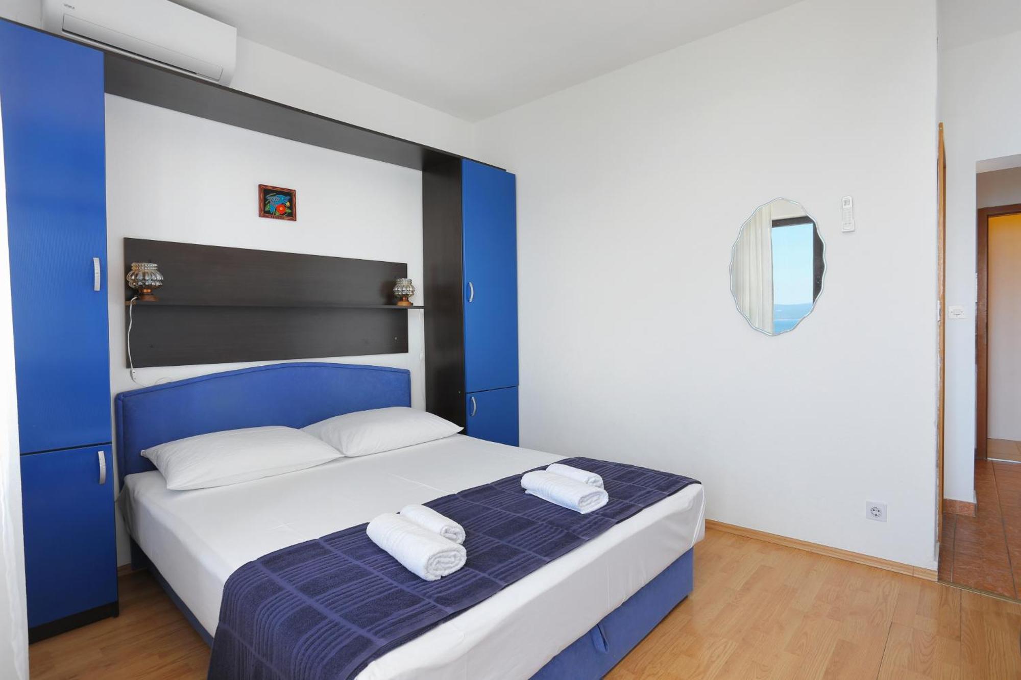 Apartments By The Sea Brela, Makarska - 2718 Cameră foto
